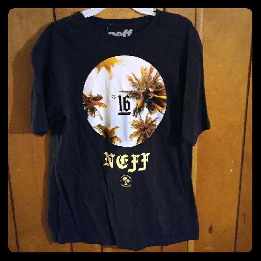 Tee